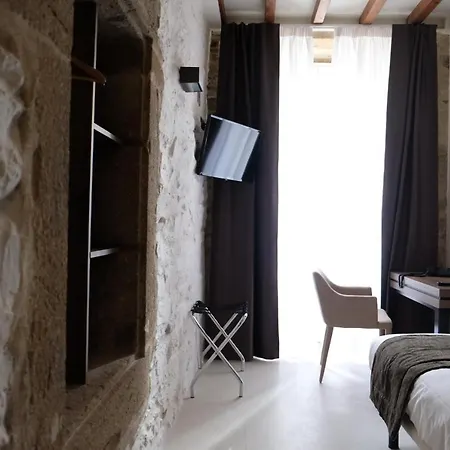 Via Aetcal & Wellness 2* Santiago de Compostela