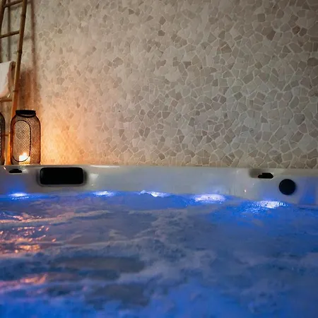 Via Aetcal & Wellness
