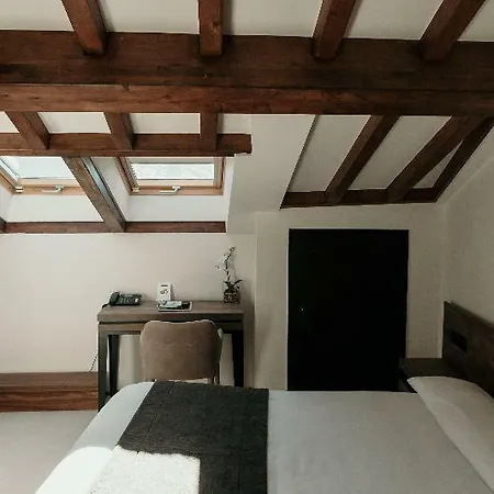 Via Aetcal & Wellness Hotel